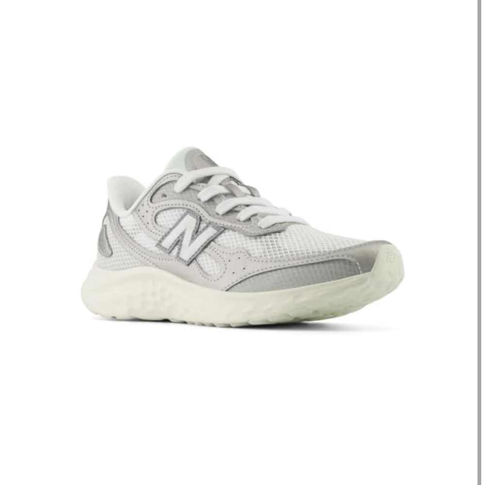 Bnwt New Balance Women's Fresh Foam Arishi V4 Running Shoe Womens sz 5